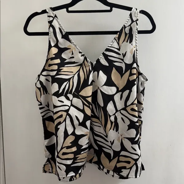 Old Navy Black and Cream Floral Top, Large - Image 2