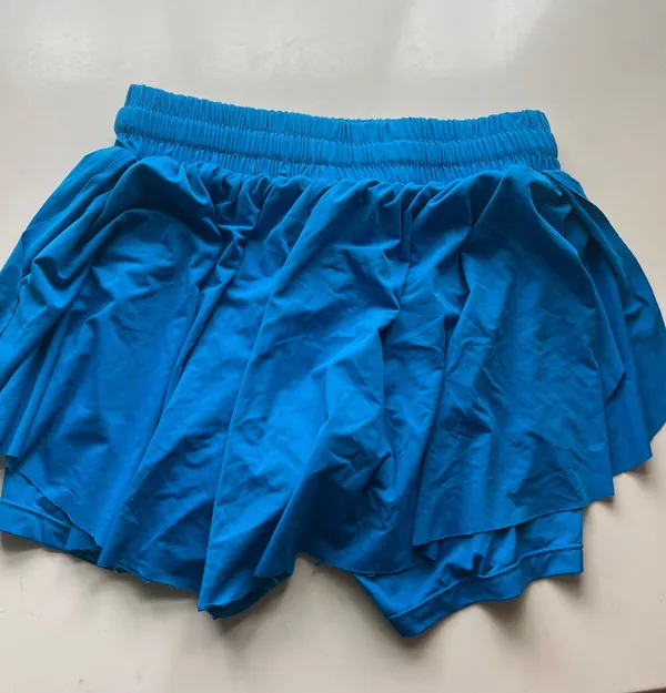 Blue flowy shorts - Image 2