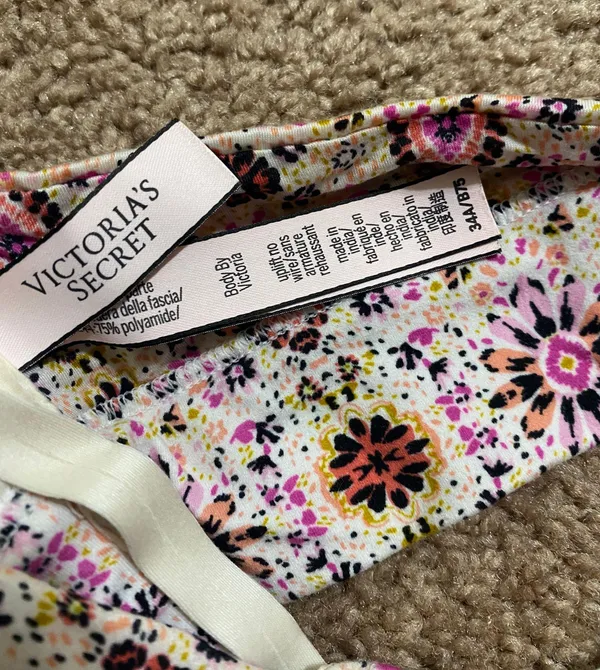 Victoria’s Secret Sports Bra - Image 3