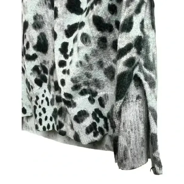 APT. 9 3/4 Sleeve Lightweight Animal Print‎ Sweater - Image 3