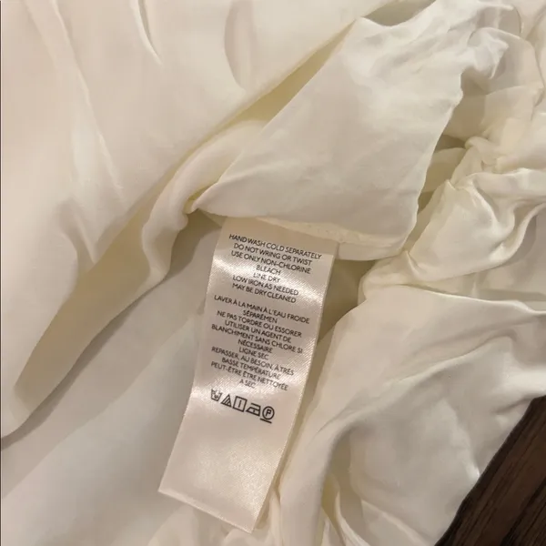New With Tags By Anthropologie Silky Boatneck Blouse Sz M - Image 13
