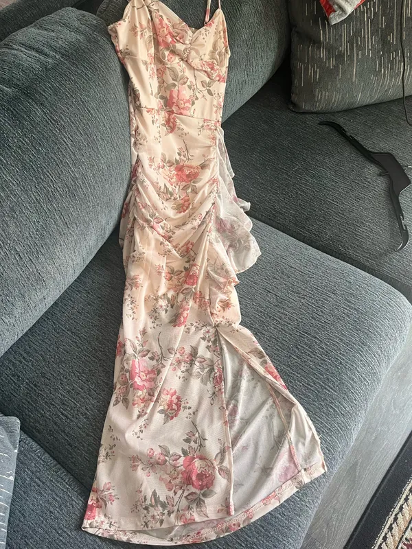 Floral tea party dress - Image 3