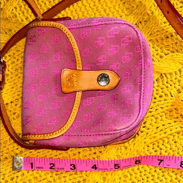 Vintage Y2K Pink Canvas Monogram and Leather Dooney & Bourke Crossbody Bag - Image 16