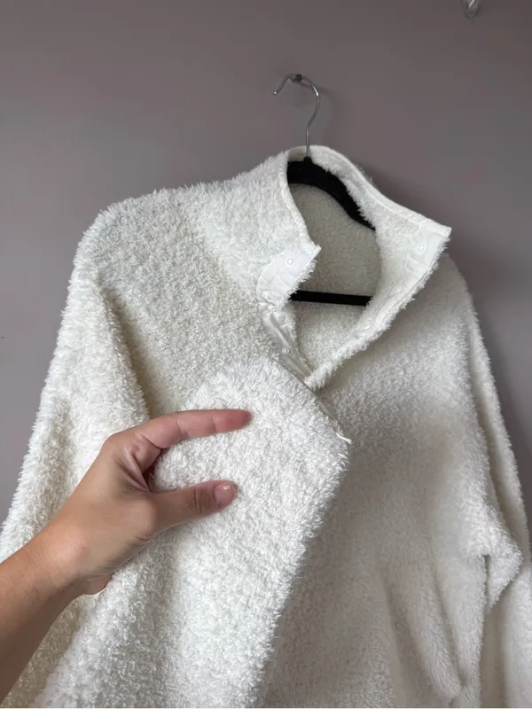 Skims Women’s Off White Ivory Teddy Bouclé Sherpa High Neck Fleece Size S/M - Image 4