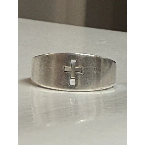 James Avery Sterling Silver Open Cross Ring Size 7 - Image 4