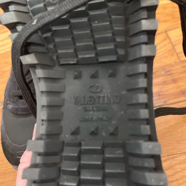 Valentino Garavani Black Rockstud Runner Running Shoes Sneakers Size 37 - Image 9
