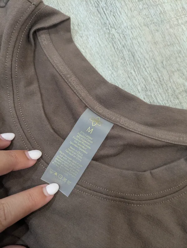 NWT Harmony Balance Sleeveless Top Size Medium Tan - Image 3