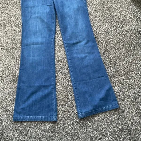 Y2K Gap women's original flare Med Dark Wash Jeans With Braided Design. SZ 6‎ - Image 2