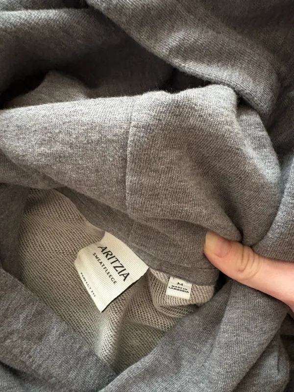 Aritzia Perfect Fit Hoodie - Image 4