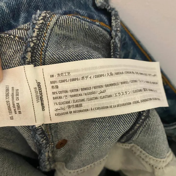 Abercrombie & Fitch The 90s Straight Ultra High Rise Jeans Women's size 30 / 10 - Image 11