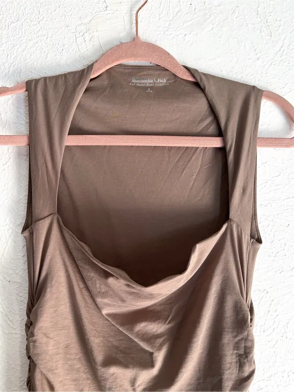 Abercrombie & Fitch Ava Knit Modal Blend Ruched Maxi Dress Taupe Small - Image 4