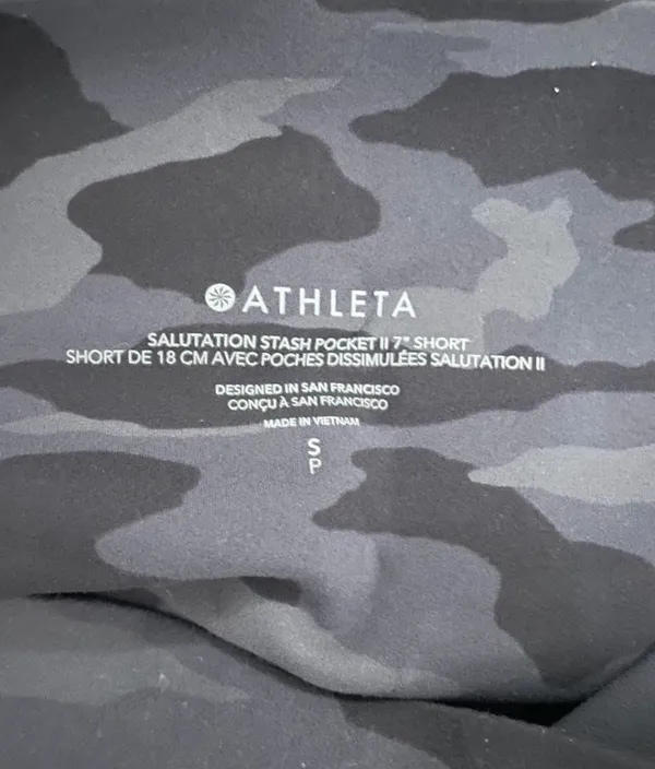 Athleta Camo Biker Shorts 7” - Image 4