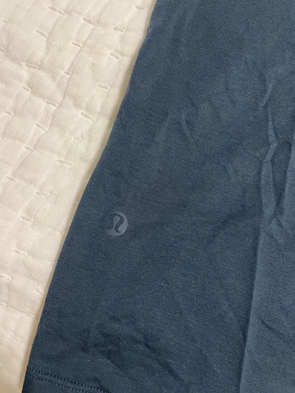 Lululemon Men’s Short Sleeve - Image 3