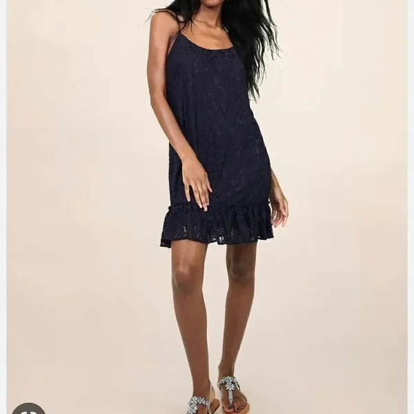Scoop nyc black lace cami dress size large - Image 2