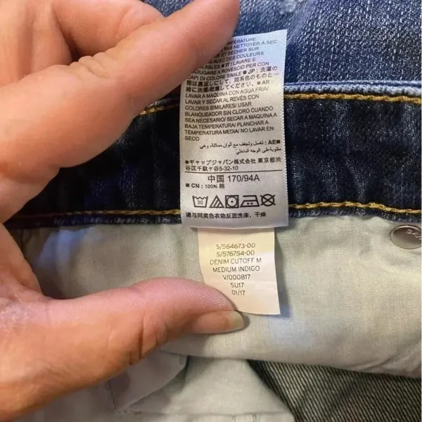 Gap Sexy Boyfriend‎ Short Women's 18 High Rise Cutoff Distressed Festival NEW - Image 5