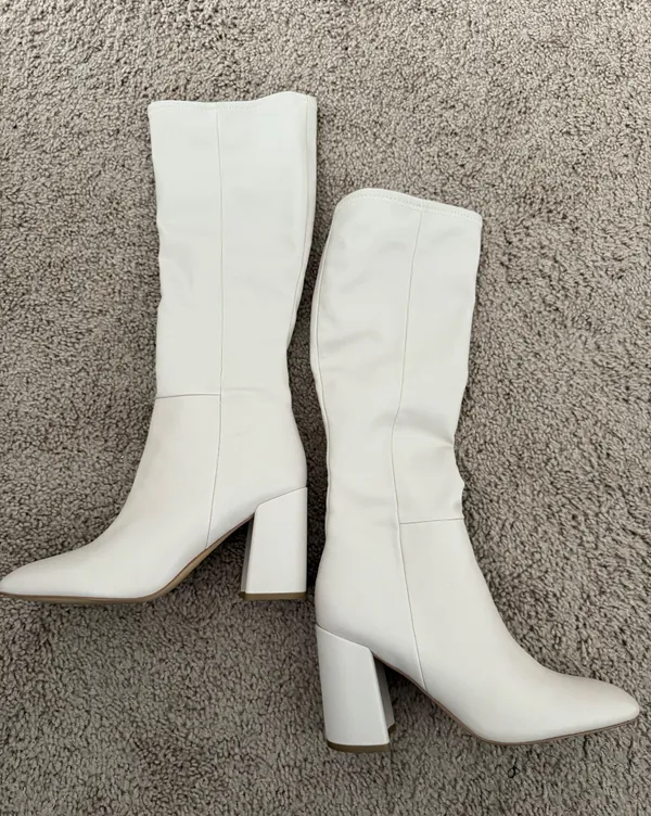 Boots - Image 9