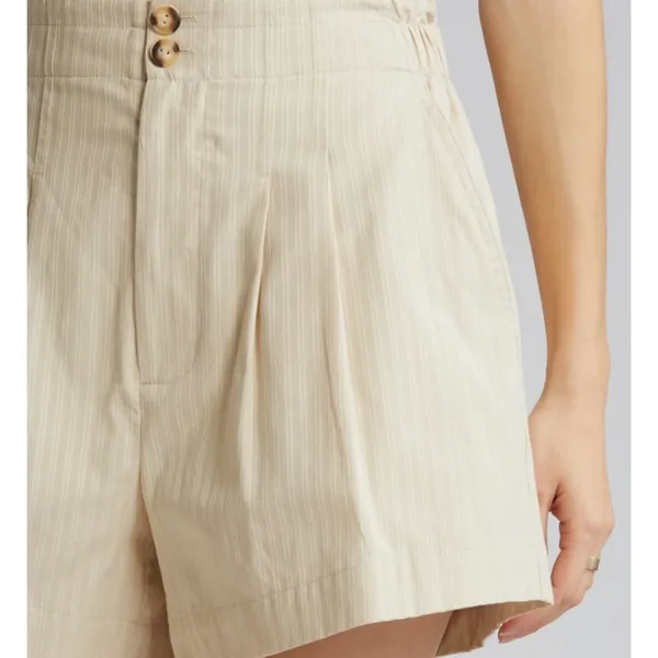 Treasure & Bond NWOT Pleated High Waisted Cotton Shorts - Image 4