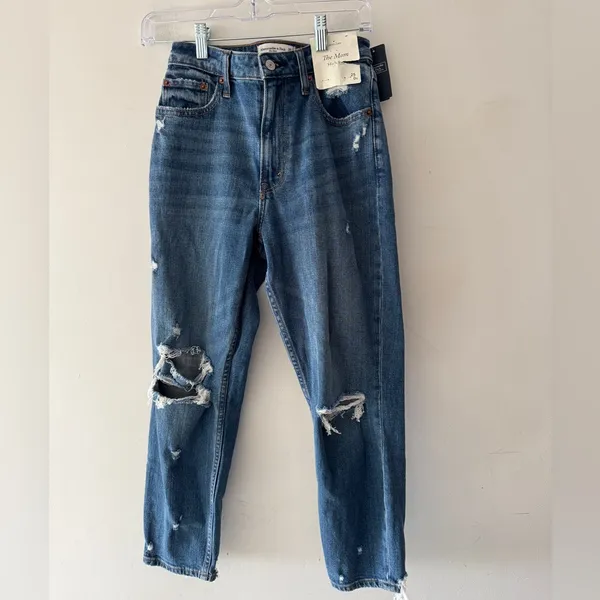 Abercrombie NEW!! Curve Love High Rise Mom Jean Size‎ 25 Short Distressed Dark Wash - Image 3