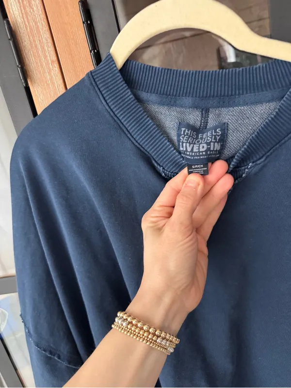 American Eagle Seriously Lived-In Oversized Crewneck Sweatshirt Navy ribbed - Image 3