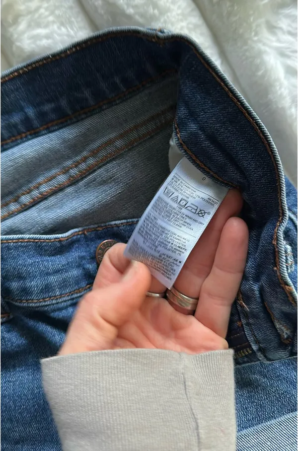 Old Navy Shorts Jean - Image 2