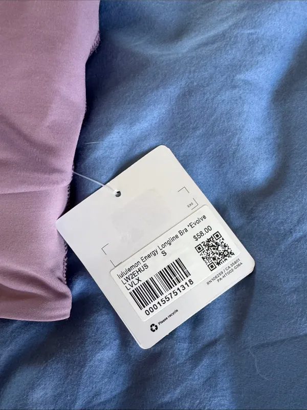 NWT lululemon athletica Dusty Mauve Strappy Sports Bra / E61 - Image 3