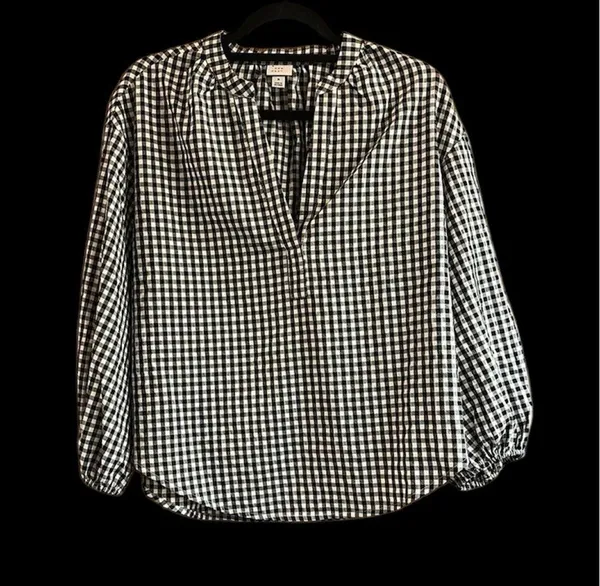 A New Day Black and White Gingham V-Neck Puff 3/4 Sleeve Oversized Top - Image 4