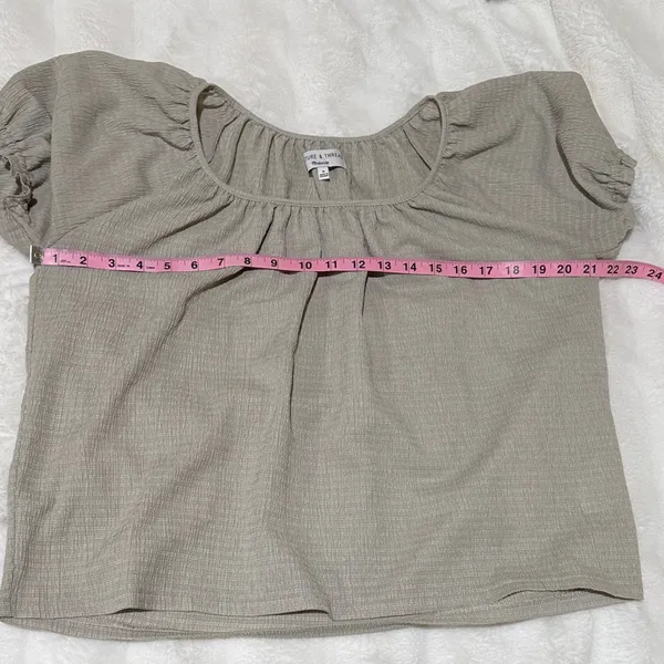 Madewell Texture & Thread Size Medium Short Sleeve Blouse - Image 6