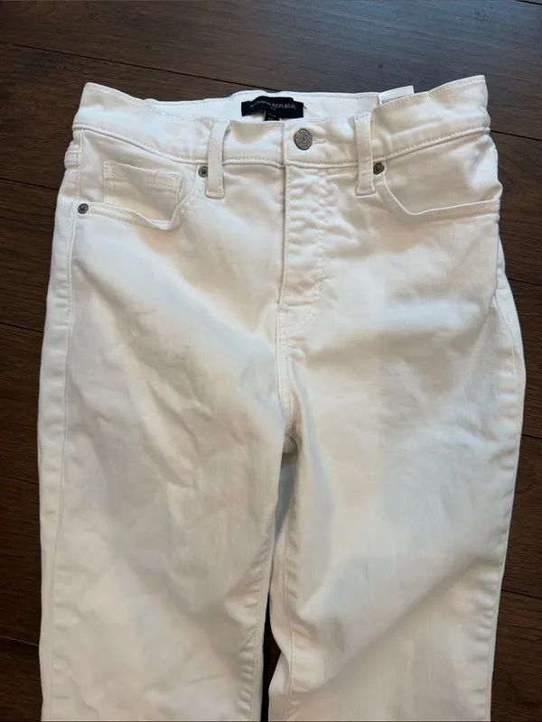 Banana Republic White Kick Flare Jeans Size 27/4 Petite - C31-045 - Image 5