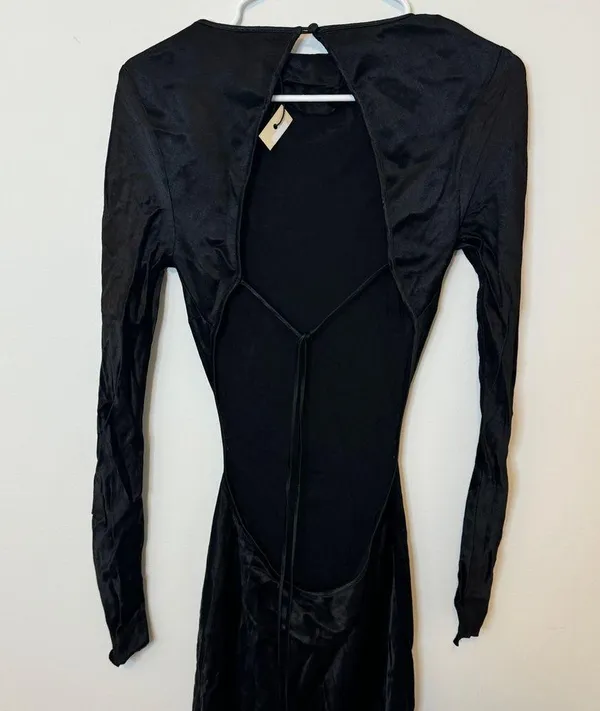 NEW Bec & Bridge Ren Long Sleeve Midi Dress in Black Size 6 Open Back Satin - Image 7