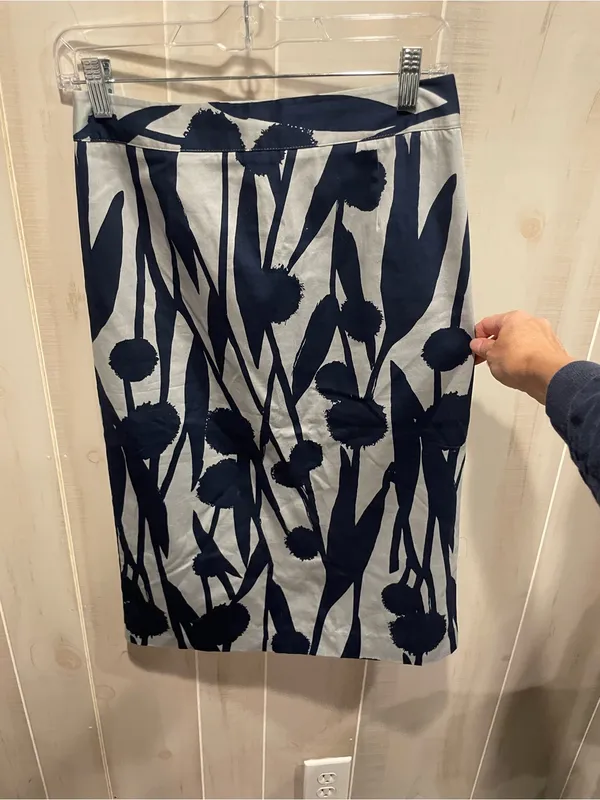 Cute Boden classic navy gray floral pencil skirt lined cotton stretch work - Image 7