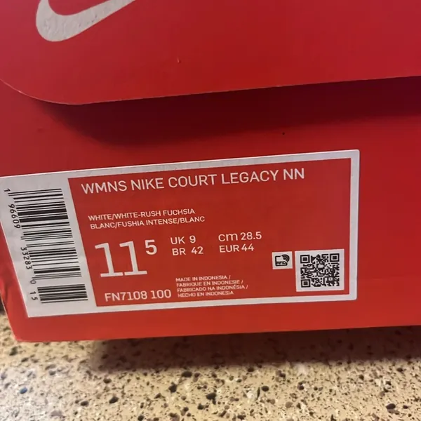 Nike Women's Nike court legacy white / fushia size 11.5 - Image 2