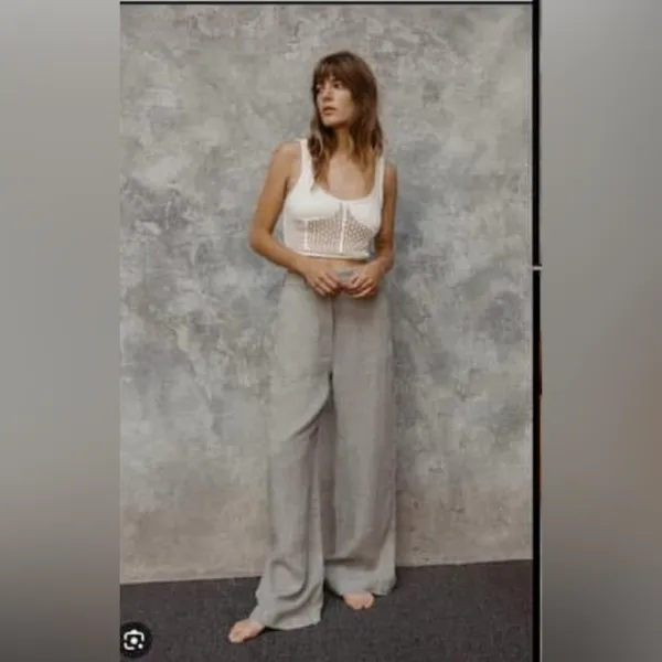 Zara White Crochet Crop Halter Top Size Large. - Image 2