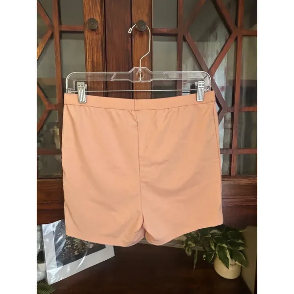 Free People Movement Peach Orange Bike Shorts Size‎ Large NWT - Image 2