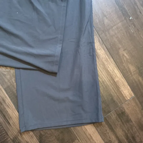 Halara Petite High Waisted Wide Leg Yoga Pants Gray Side Pockets Size M Petite - Image 2