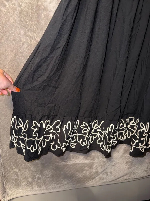 Maurices Plus Size 2X Bare Embroidered Hem Midi Dress Black NWT - Image 3