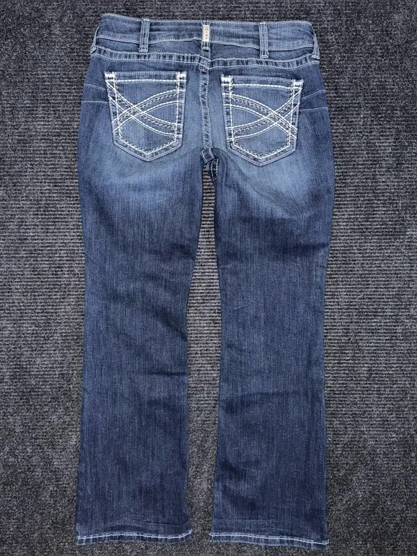 Ariat R.E.A.L. Women’s Mid Rise Boot Cut Stretch Entwined Jeans Marine Wash 31 S - Image 2