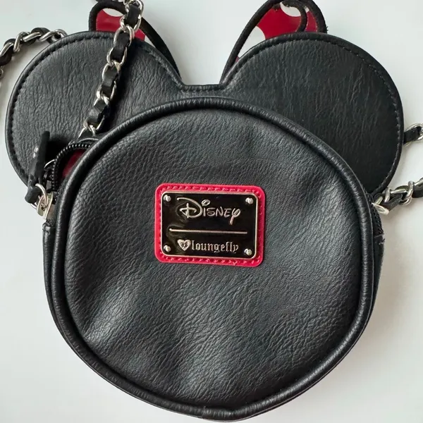 Disney Loungefly Minnie Mouse Ear Crossbody Bag Black Quilted Bow Chain Strap - Image 3