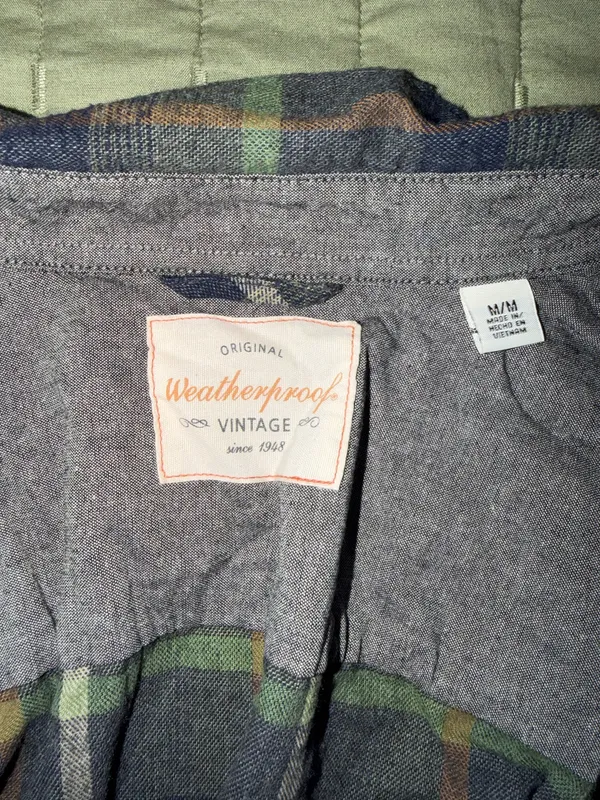 Weatherproof Vintage Flannel - Image 2