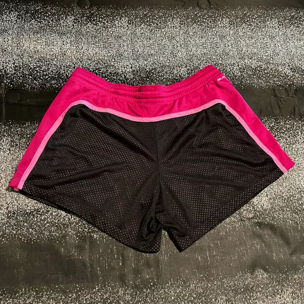 Womens XL Nike Dri Fit running shorts - Image 3