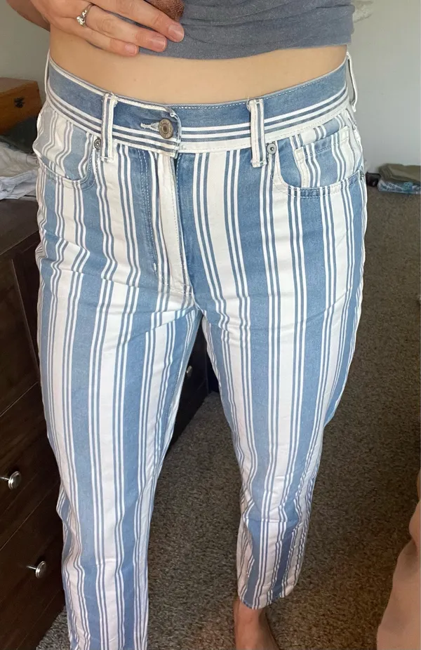 Striped American Eagle Jeans - Image 4