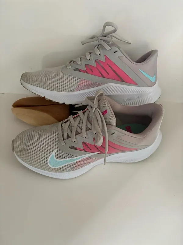 Nike Quest 3 Women's Running Shoes Grey Pink Blue Athletic Sneakers - Image 4