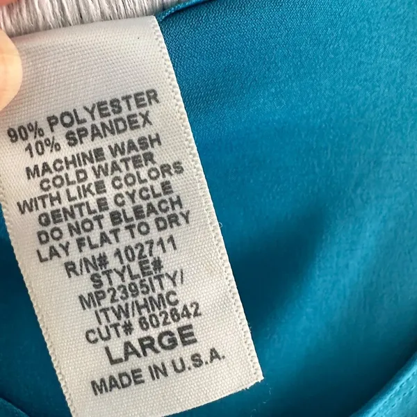 C&C Studio Women’s Stretch Knit Sleeveless Top Size Large Blue - Image 5
