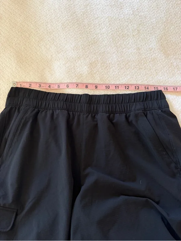 Athleta Boundless Cargo Jogger Pants Black Medium Ripstop - Image 10