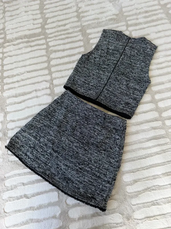 Zara NWT Two Piece Tweed Set - Image 4
