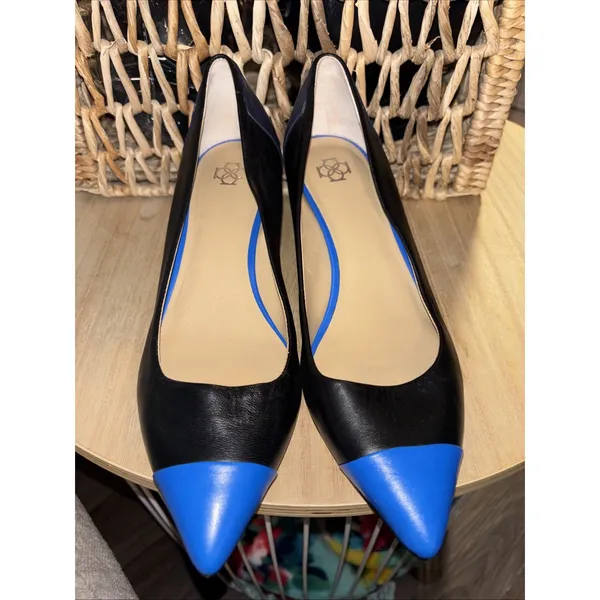 7 M Ann Taylor leather Pointed Toe Two Tone Blue Black Pump Heels - Image 2