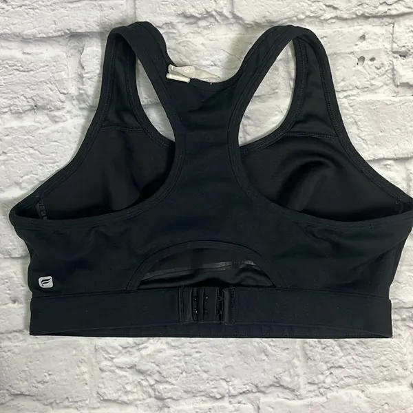 Fabletics black keyhole front sports bra - Image 4