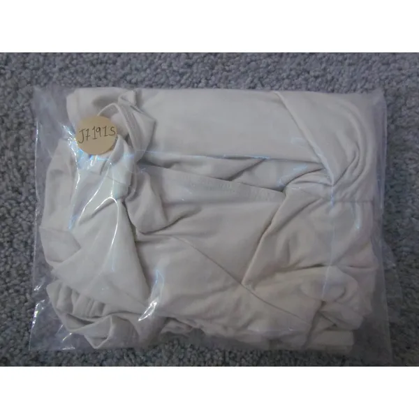 Hollister Ruched Front Long Sleeve‎ Top Medium Cream Square Neck Minimalist - Image 7