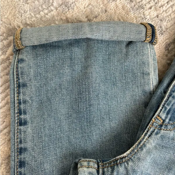 Gap NWT- Woman’s Boyfriend Fit Size 10/30R - Image 6