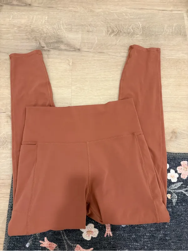 Vuori Studio Pocket Leggings Size XS - Image 2