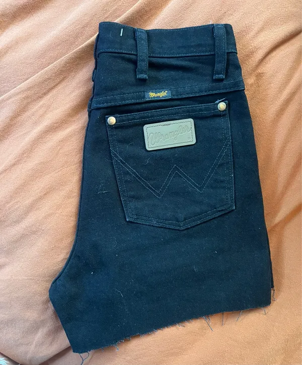 Wrangler Denim Shorts Cut-Off - Image 3
